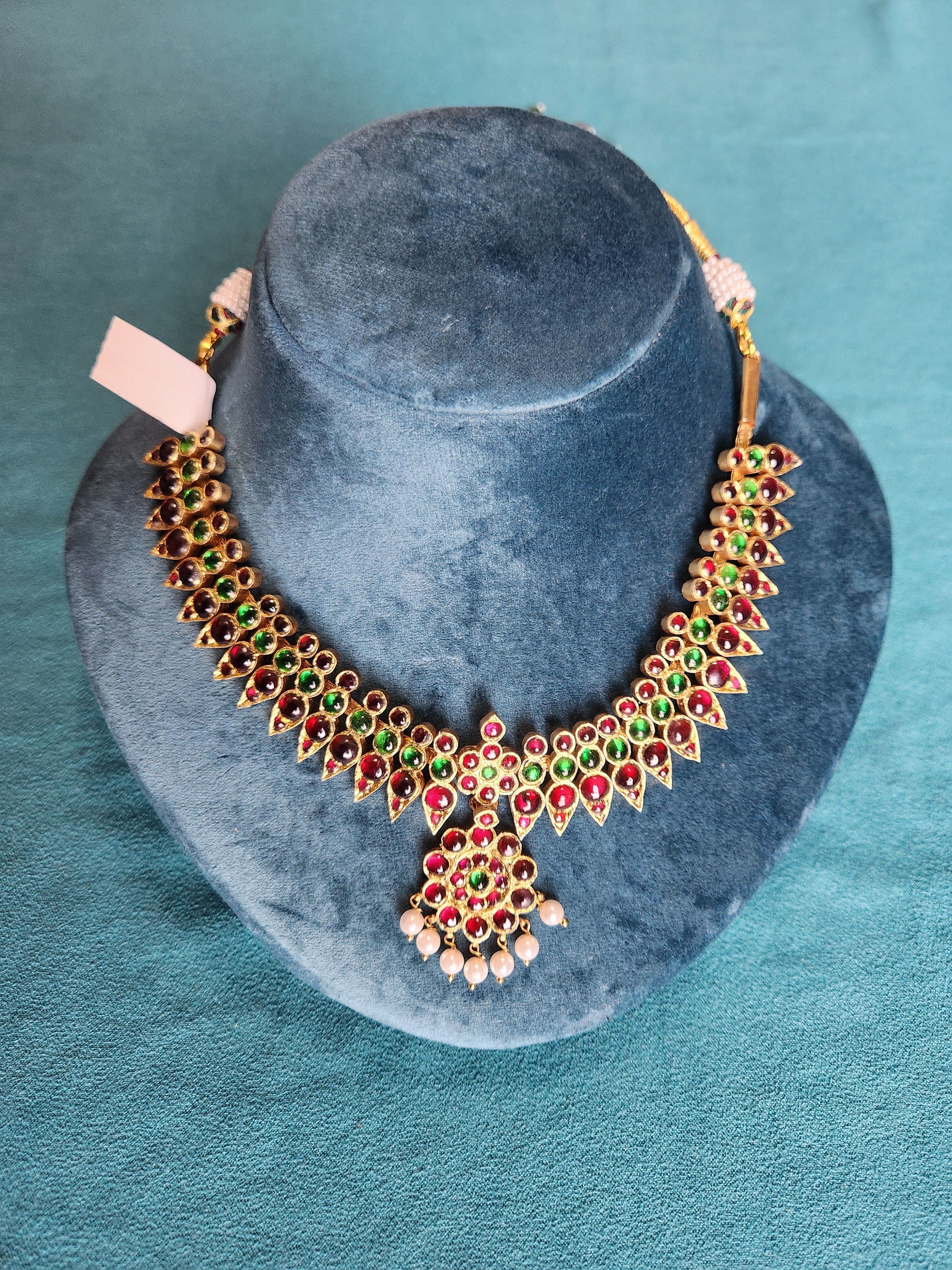 Mullai Poo with Pendant Short Necklace | Original Temple Jewelry-ON PRE-ORDER