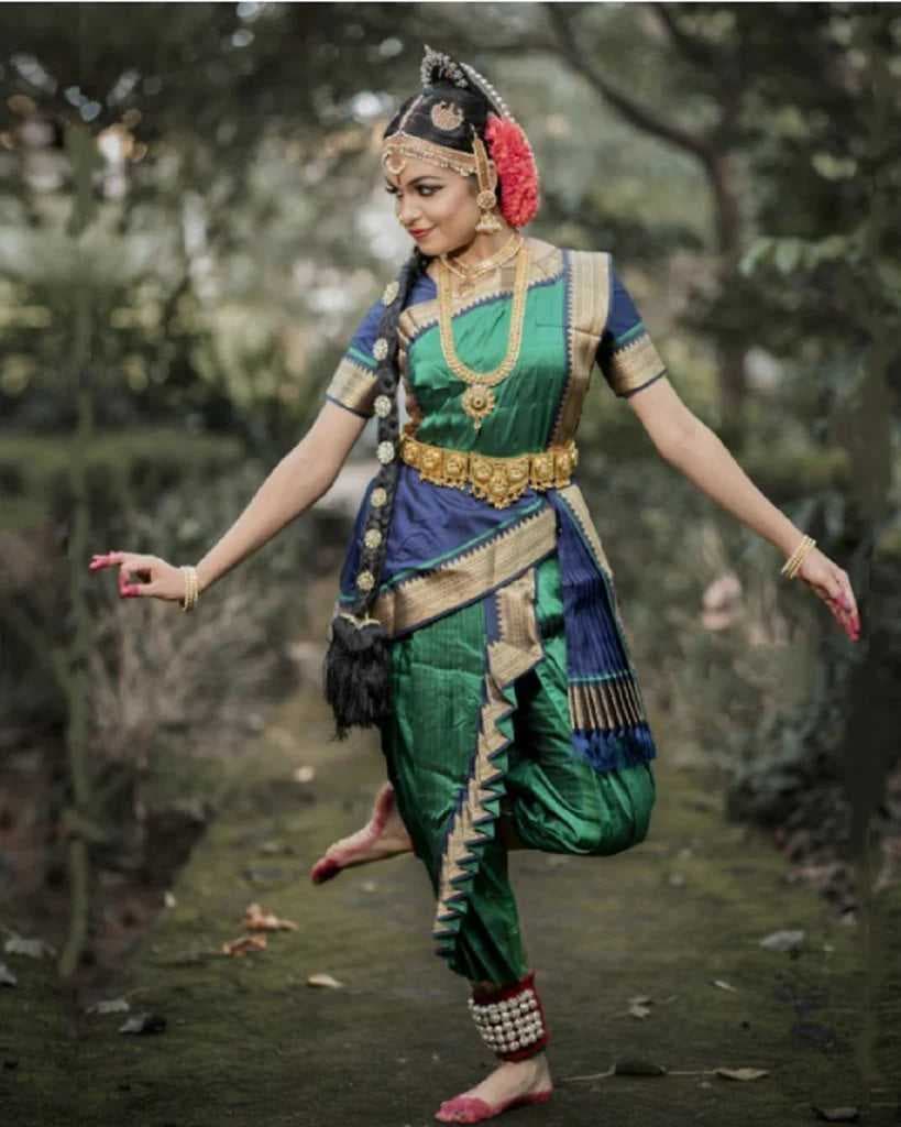 Kuchipudi Dress Cross Fan | Silk Dance Costume | shanthitailors | Custom Tailored Silk (Est. 1967)